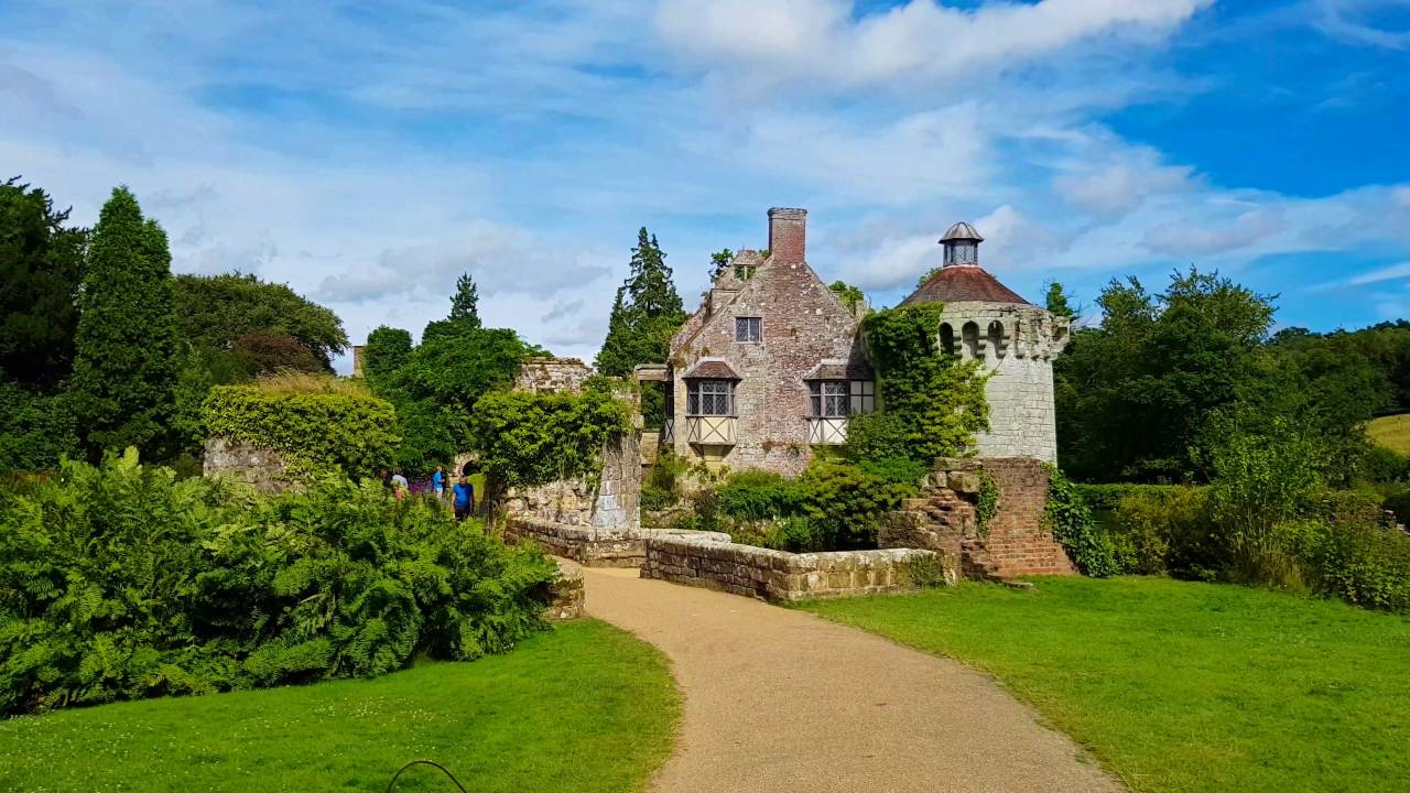 Scotney Castle