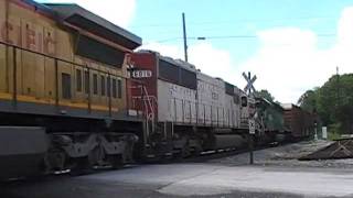 UP 9130 Leads NS 362 in Wauhatchie, TN