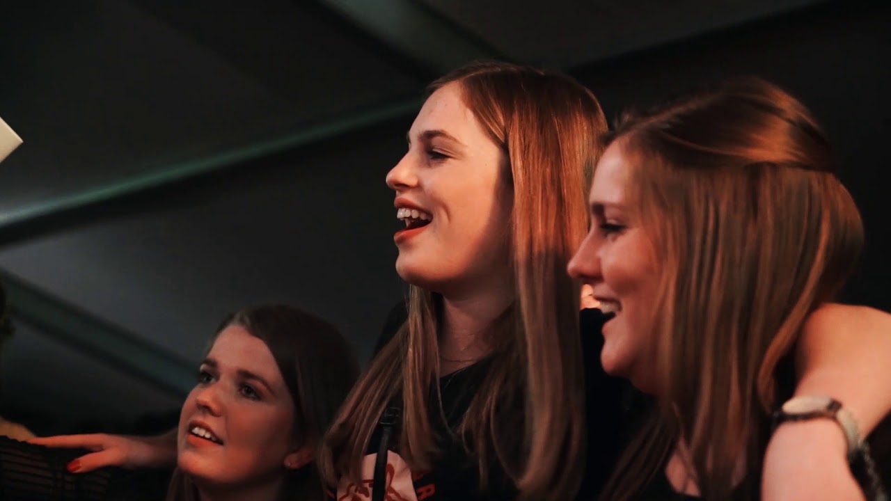 De Beruchte Biercantus (winterfeesten Overloon)