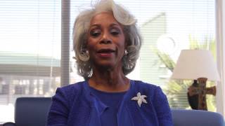 Dean Helen Williams - Sacred Space, Sacred Thread