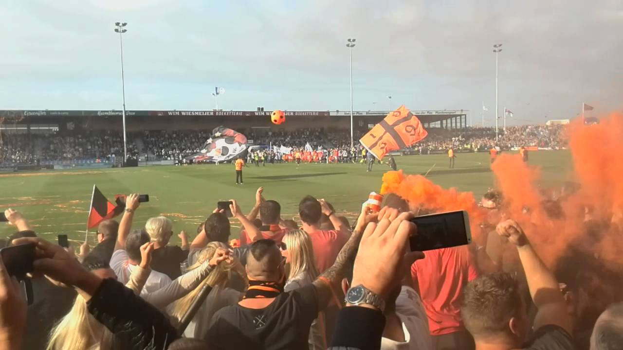 Opkomst Quick Boys - VV Katwijk (1 Nov 2014)