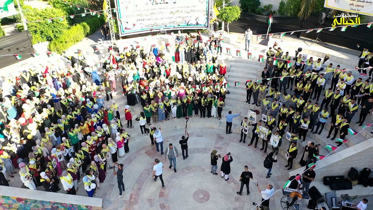 الفنان جعفر شحادة استقبال حفل تخرج طلبة جامعة فلسطين التقنية خضوري 2022