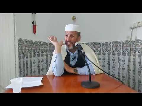 درس الجمعة بالقبائلية الشيخ أرزقي حاج سعيد و سارعوا إلى مغفرة من ربكم     