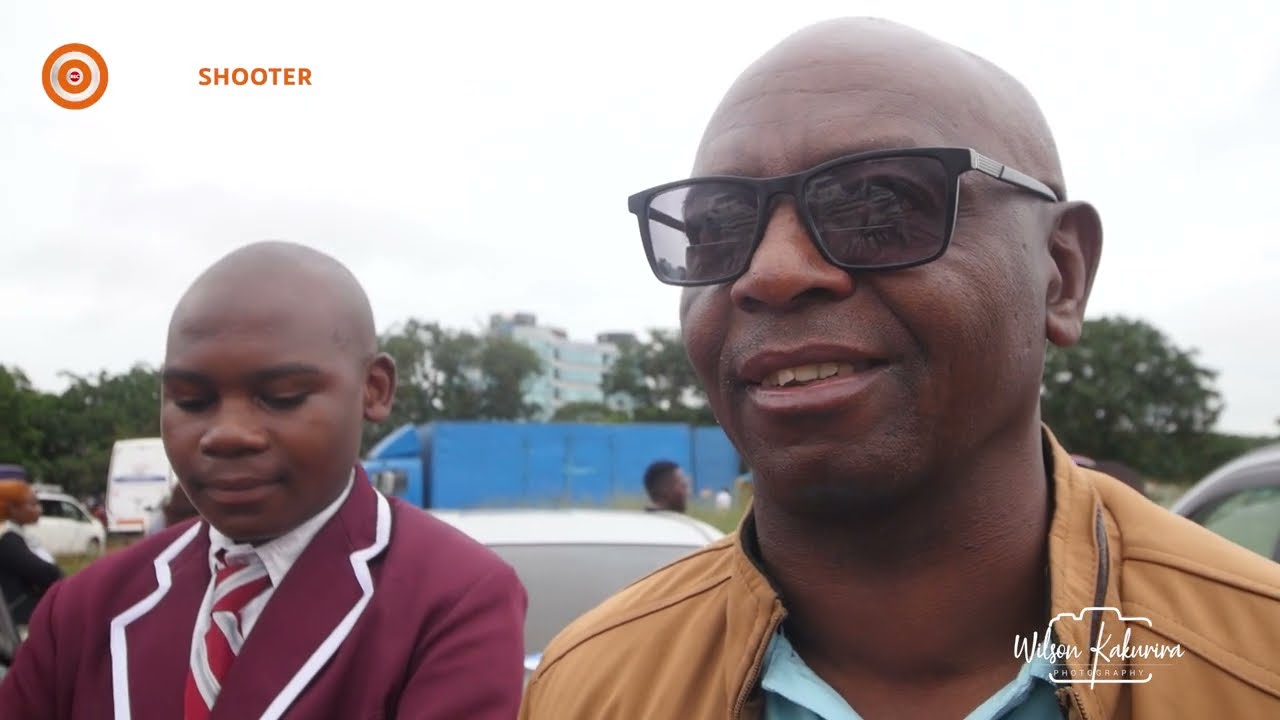 Родители обсуждают подготовку к началу учебного года в первом семестре 2026 года.