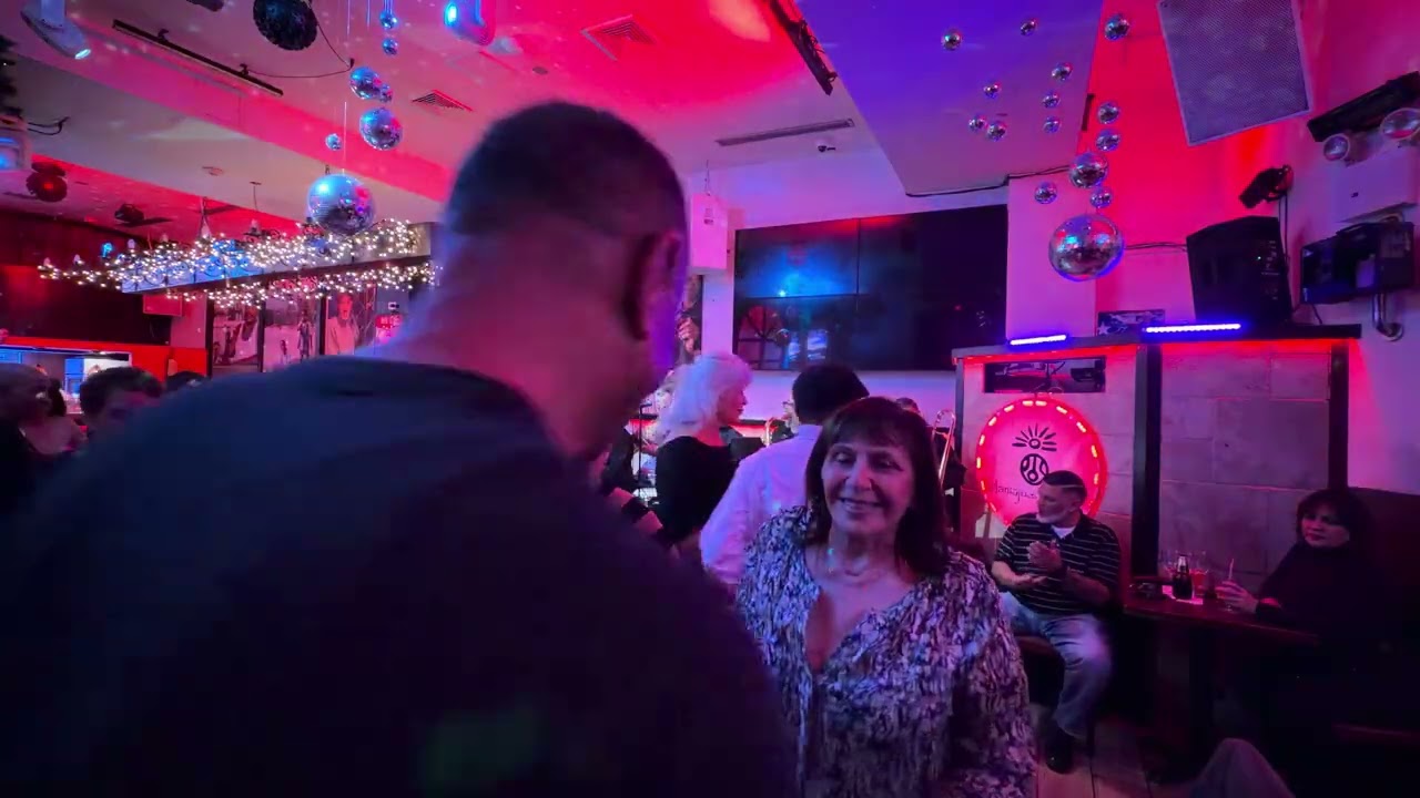 Ronny Ray y La Orquesta Mundo Clave at Mamajuana Cafe Bronx; January 13, 2026; Video by Raul Marquez