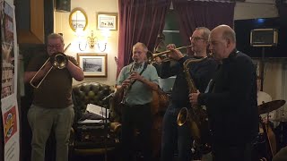 The Sheik Of Araby  /  Ice Cream - The Alley Cats Dixieland Jazz Band with Mark Aston