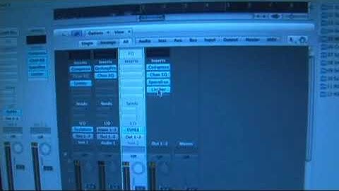 Logic Pro 8 Tutorial: Moving Effects Between Tracks