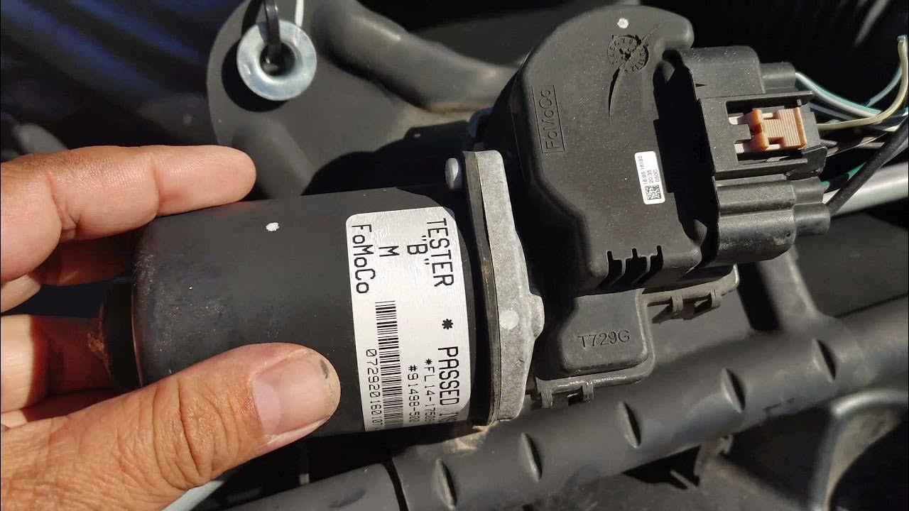FORD EXPEDITION WIPER MOTOR REPLACEMENT - YouTube