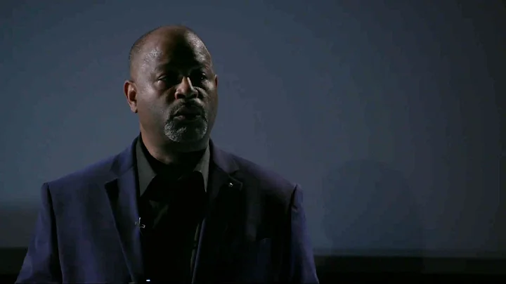 What to ask yourself as a leader | Emmanuel Neal | TEDxColumbiaCollegeChicago