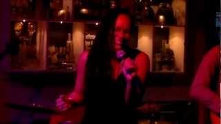 Black Widow - Tracey Michelle Lucas (Live @Medea Lite, Shakers )