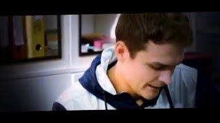 картинка: Молодежка. Женя и Лиза - Не молчи