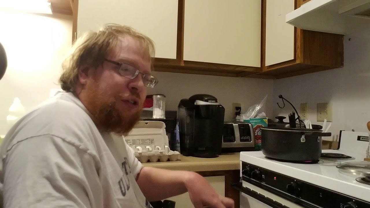 How to hard boil eggs - YouTube
