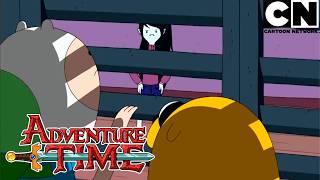 A rainha vampira chega à aventura | Hora de Aventura Brasil | Cartoon Network 🇧🇷 @HoradeAventuraBrasil