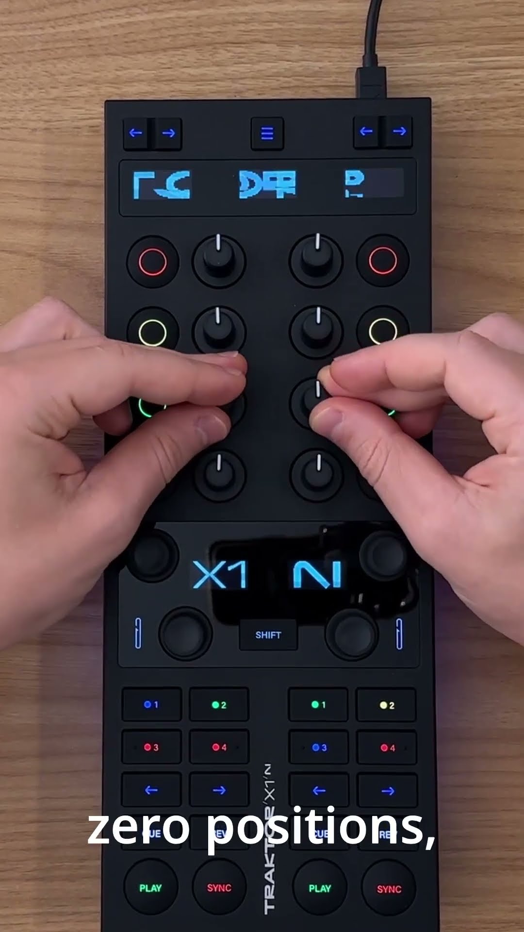 Traktor X1 MK3 | Review - YouTube