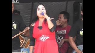 KERAMAT - ENY ERVINA @New Metro Live In Troso
