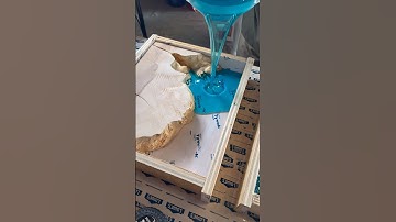 Aqua End Tables with Epoxy Resin & Wood 🪵💦 #epoxywood #diy #diydecor #modernfurniture #furniture