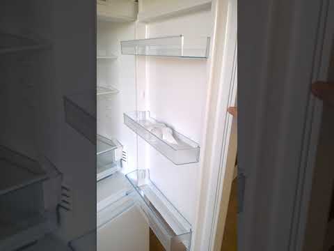 Двухкамерный холодильник Bosch KGN33NW206