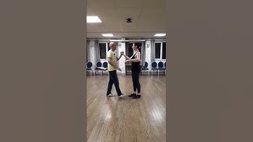 L.A. Style Salsa - Improvers Level 4 - Short demo of figures: Windmill, Hand Drop & Copa Variations