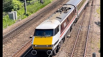 Intercity 225 Train LNER ( Class 91 ) 4K Video