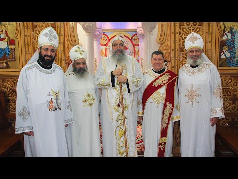 القداس الغريغوري نيافة الانبا مارك والمعلم إبراهيم عياد وخورس شمامسة باريس