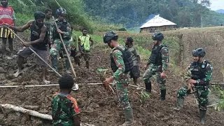 DARI PD ADIK-ADIK UI BNYK GEMBAR GEMBOR! LEBIH BAIK BNTU SINI BERKEBUN DIPUNCAK