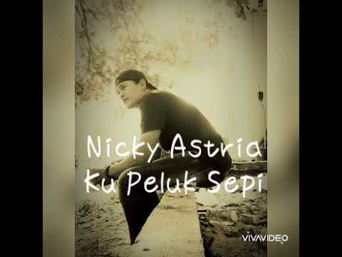 Nicky Astria - Kupeluk Sepi (Official Video) (1998)