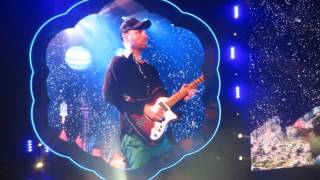Video thumbnail of "Coldplay - Amazing Day Live @ Wembley Stadium"