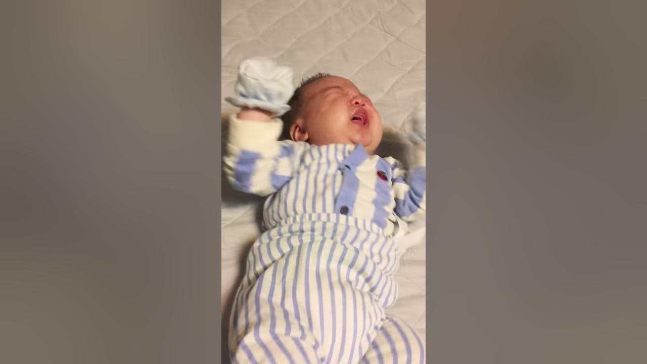 우는아기 10초 안에 재우기(how to stop my baby's crying in 10sec) YouTube