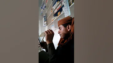النقيب طارق احمد حسن في جلسه مقيل 