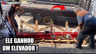 ELE GANHOU UM ELEVADOR ! EU PROMETI E CUMPRI COM O ACORDO