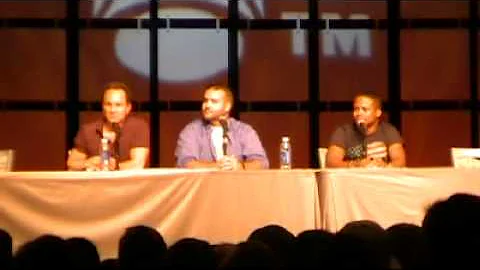 Phoenix comicon panel David Yost Austin St. John Walter Jones 3/7