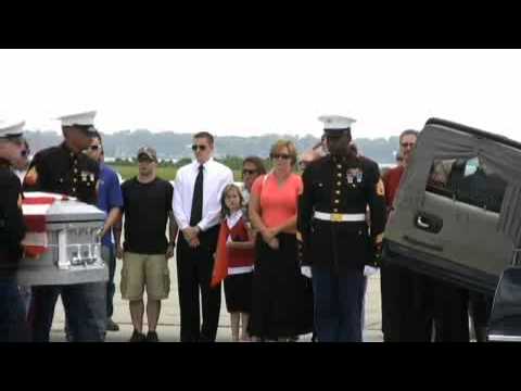 mainlander Marine Comes Home
