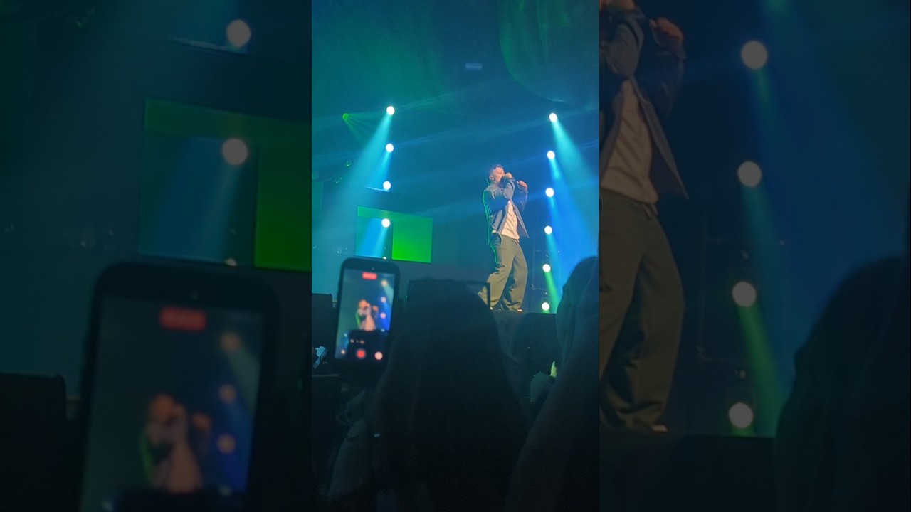 Guarda Conditie - Russo (Afas Live) #fyp #afaslive #russo #concert #conditie su YouTube Guarda Conditie - Russo (Afas Live) #fyp #afaslive #russo #concert #conditie su YouTube