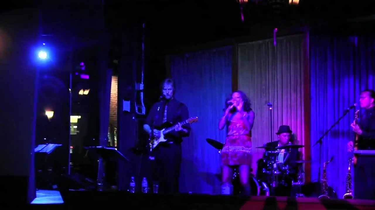 Gaslamp area with music and story