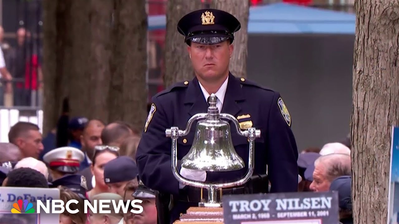 Moment of silence held when second plane struck the World Trade Center