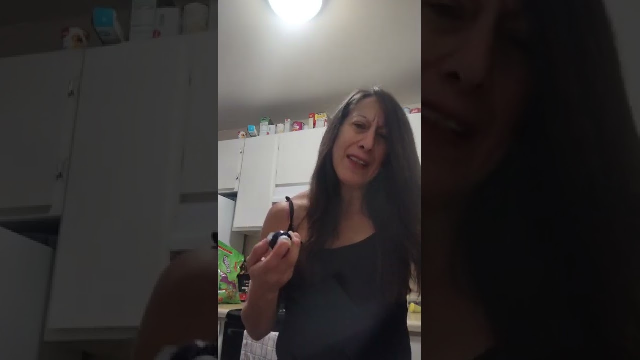 Feel Free plant based tonic review and looking for different alternatives to not drinking alcohol