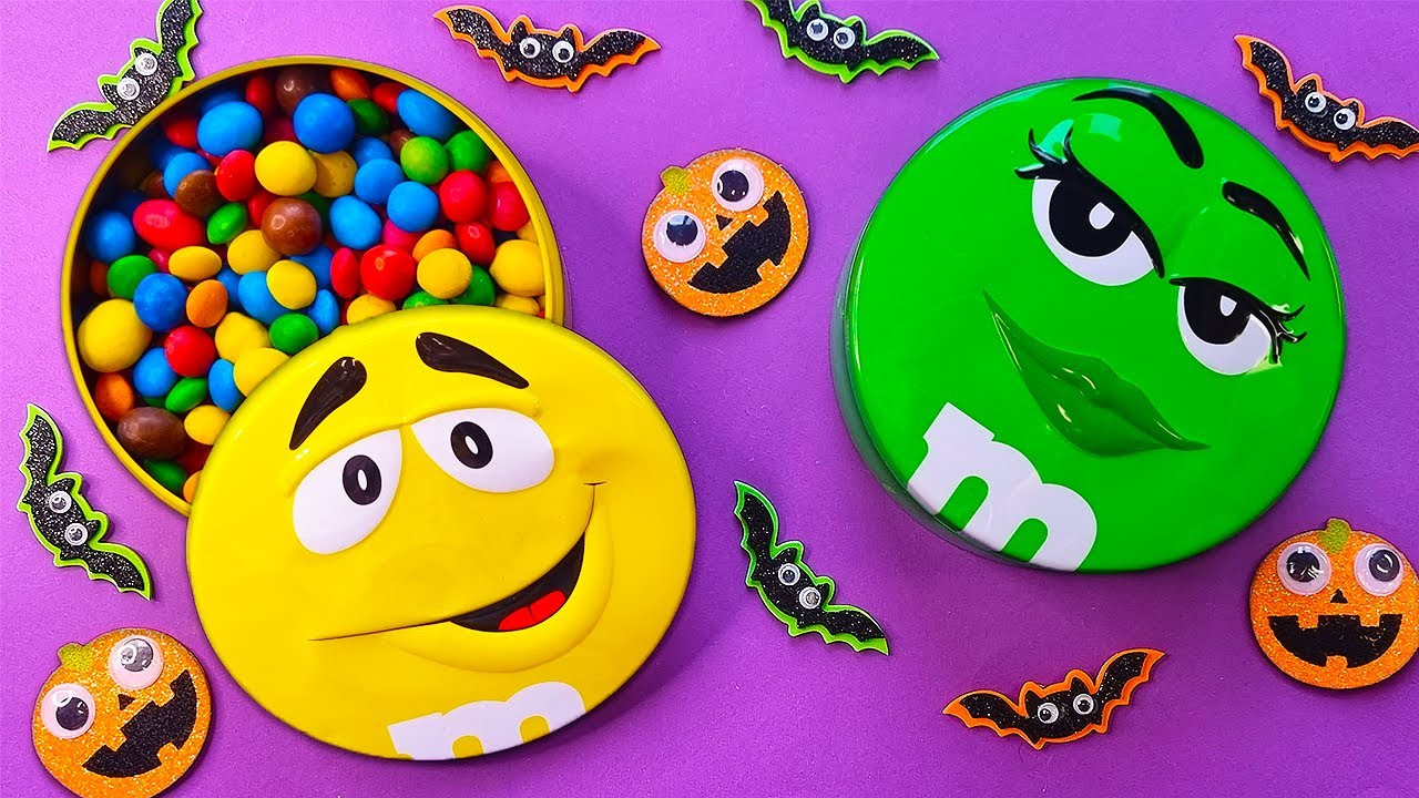 ASMR Satisfying Video Halloween Unpacking Chocolate Monster Egg, Huggy