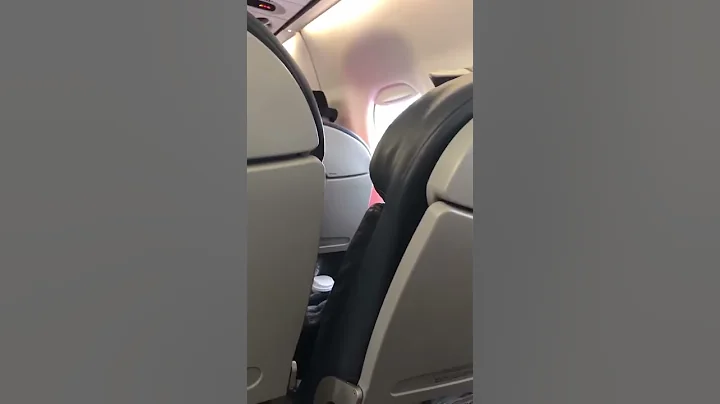 美國聯合航空超賣機位強拖客落機流血事件（網民Joya Griffin Cummings影片） - 天天要聞