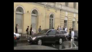 Maybach owner punched in the face (Russia) Maybach Russia Owner Varshavsky