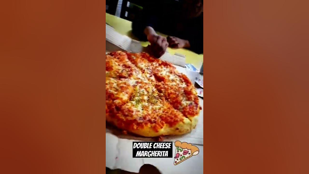 Double Cheese Margherita Vs Margherita double cheese margherita pizza |Dominos margherita |pizza - YouTube