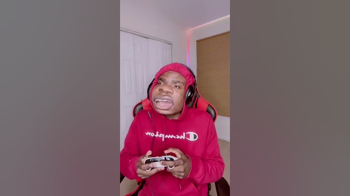 When your friend gets a new expensive mic 😂