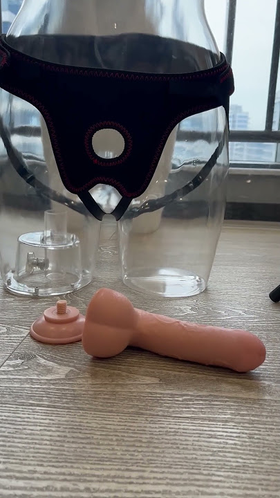 LoveToy | Sex Toy Review | 7'' Sliding Skin Realistic Uncut Dildo