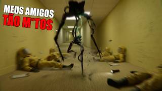 Se Esconda da Anomalia na BACKROOMS ou .....