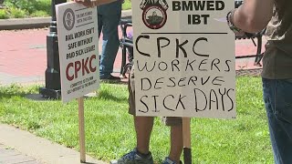 Union railroad workers picket CPKC for paid sick leave by WQAD News 8 56 views 1 day ago 58 seconds