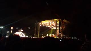 Mfö - Yaşın 19 (Canlı)