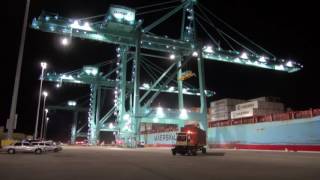 JAXPORT’s new 100-gauge cranes move first containers