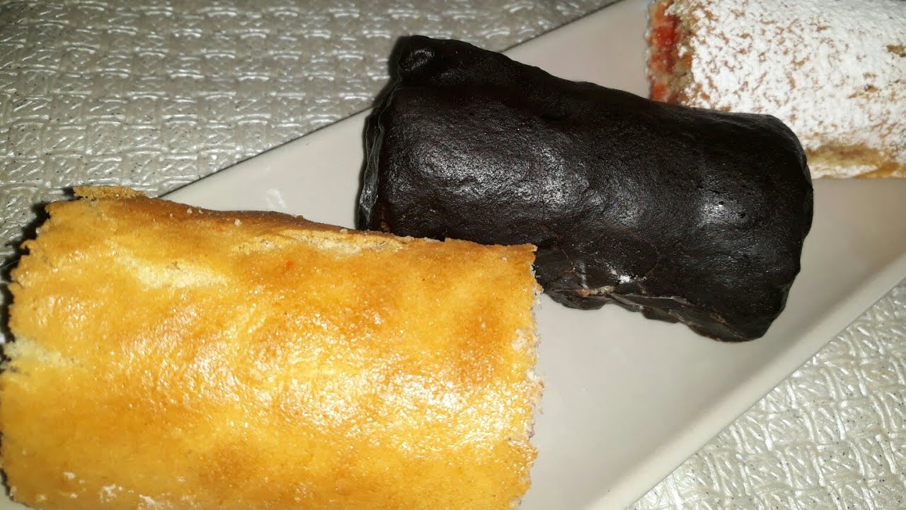 بسكوي رولي بحجم صغير👈مثل الذي يباع يناسب اللمجات و النزهات