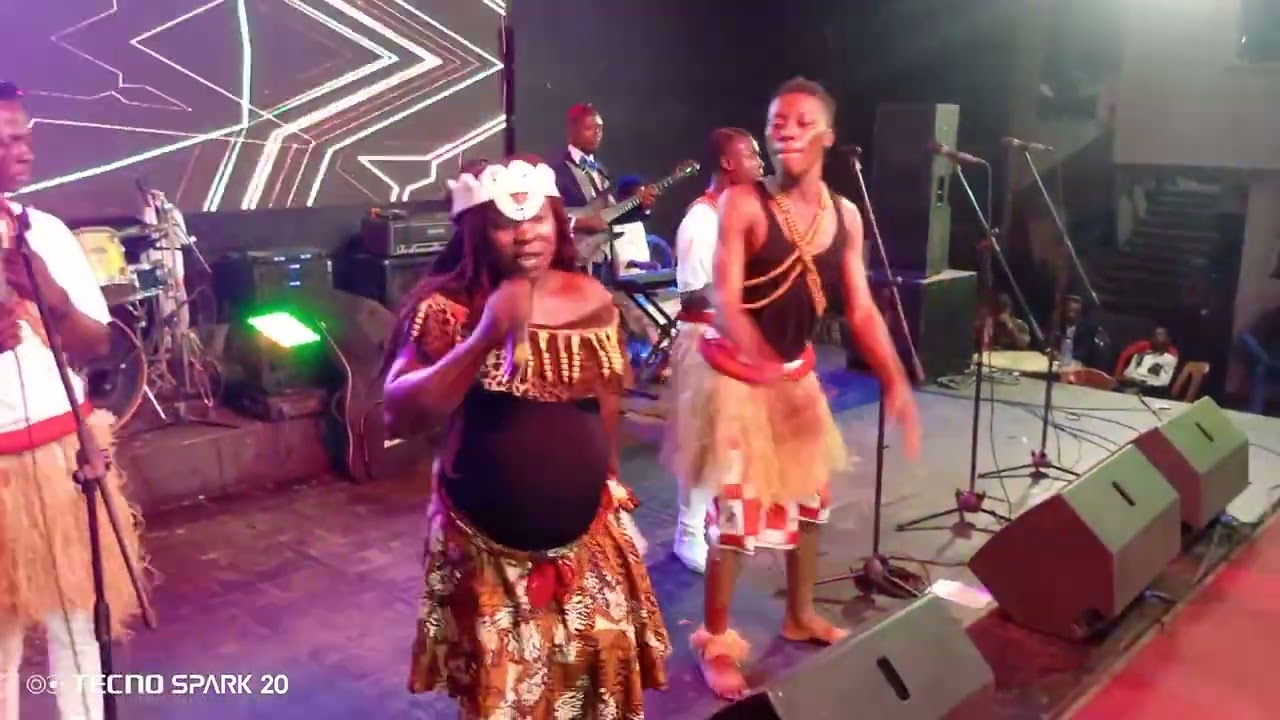 CÉCILE TUSEKU ELA D'EMMANY SOLO WA NCHINGA ISAMBOMBU 0829203202 / 0907282787 / 0820603576