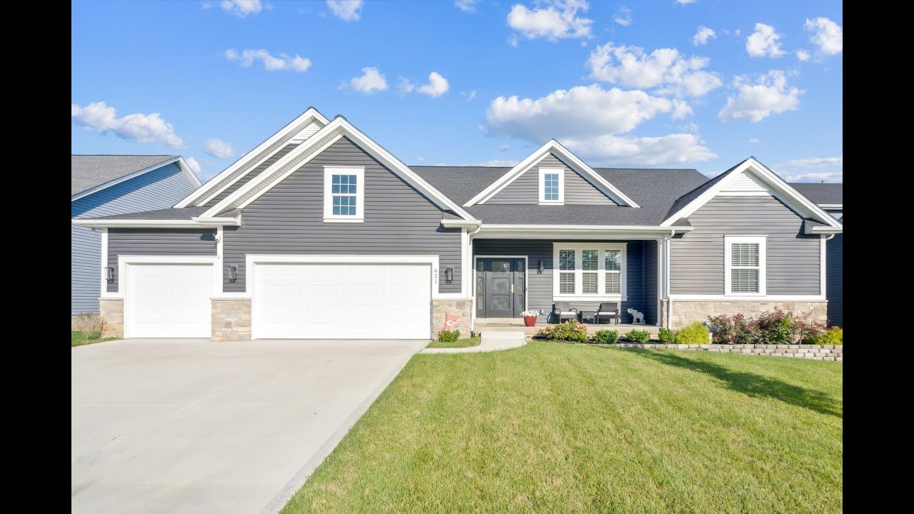 621 Walnut Woods Street Saint Charles, MO | CBGundaker.com