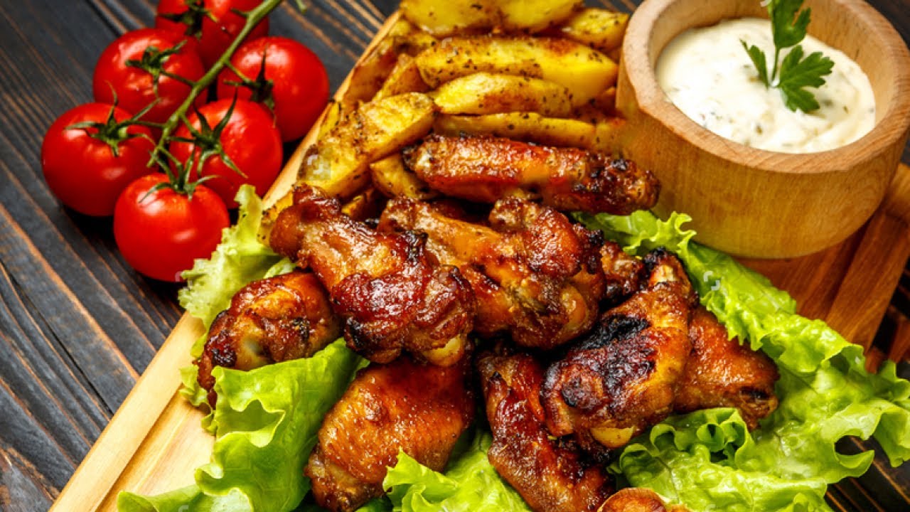 электро для куриных крылышек. крылышки куриные без кости. крылышки в казане на костре. куриные крылышки в сметане в казане. роллтон крылышки баффало.